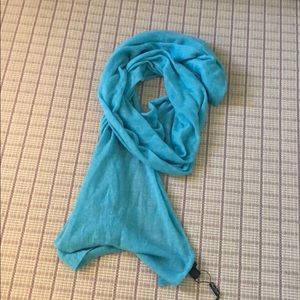 Blue, never-worn cashmere shawl